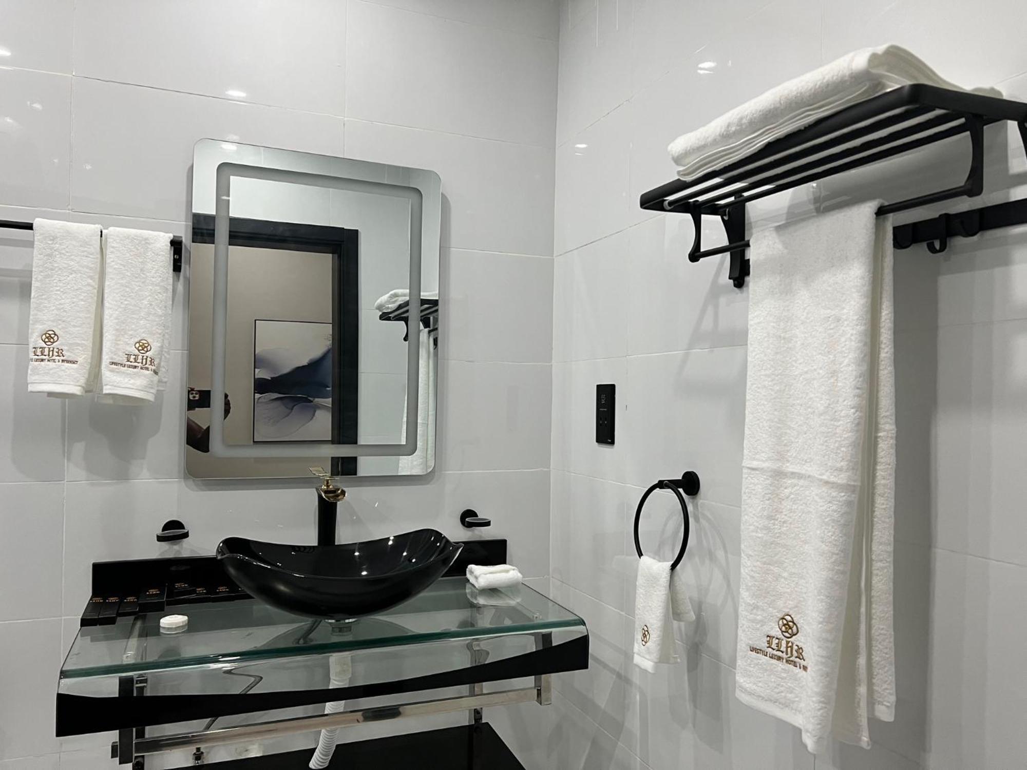 Lifestyle Luxury Hotel And Residence Elwa Esterno foto